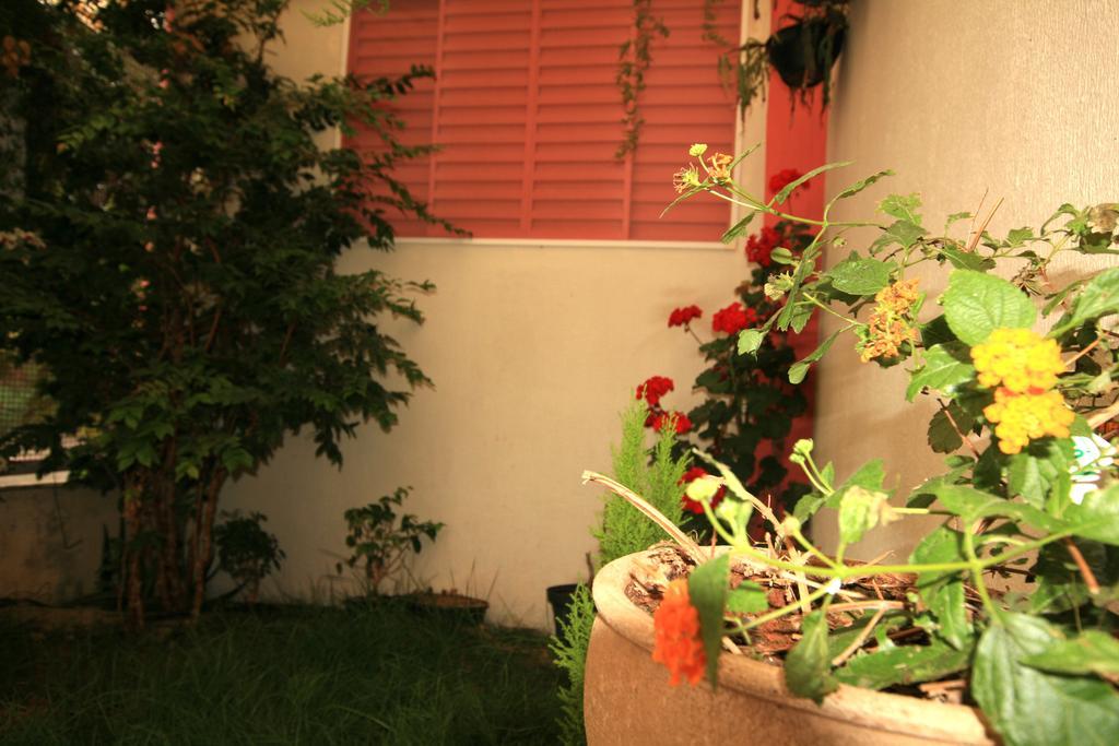 Pousada Lua Cheia Botucatu Esterno foto